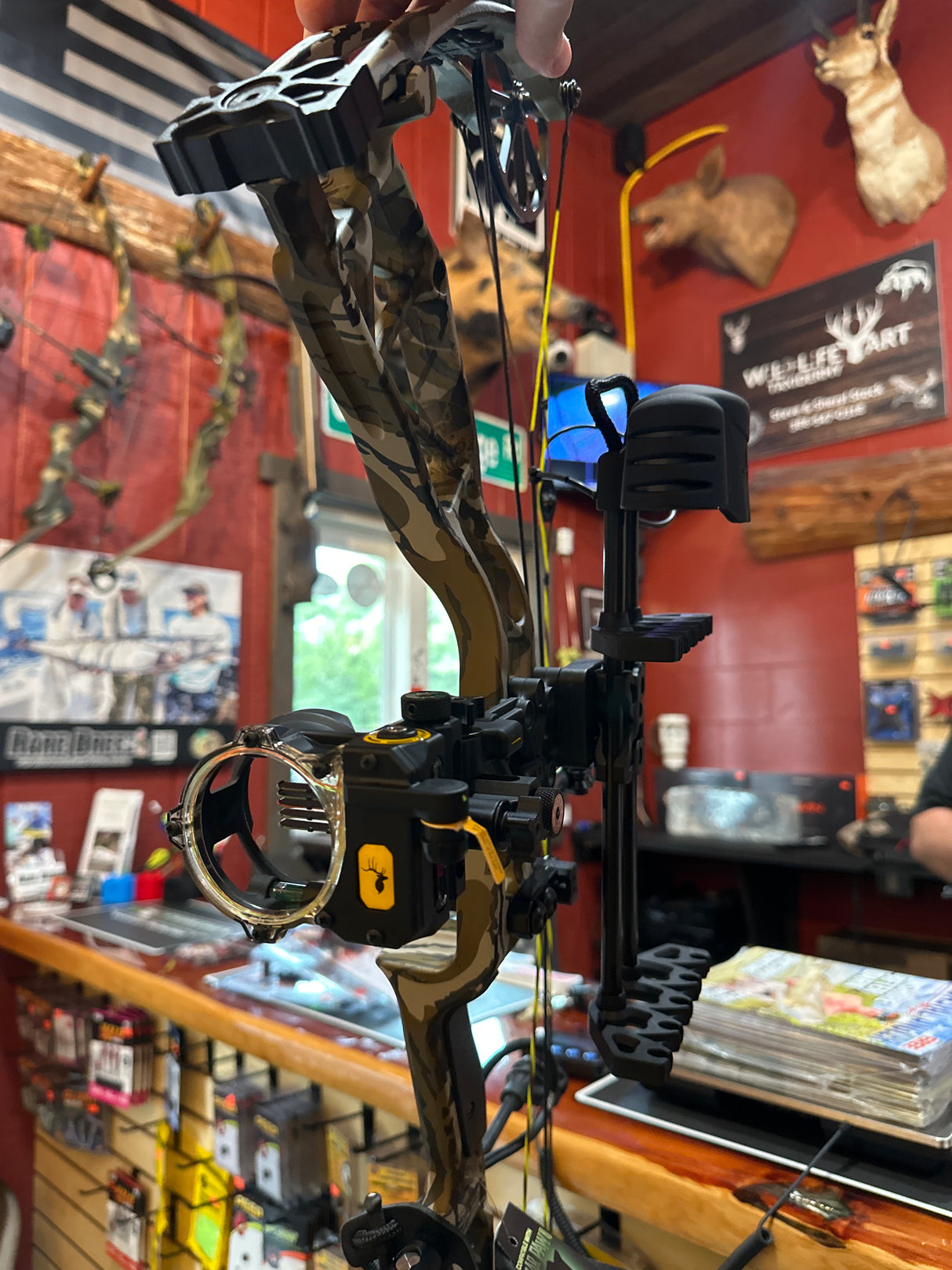 Bear Adapt+ RTH LH Mossy Oak Bottom Land #70