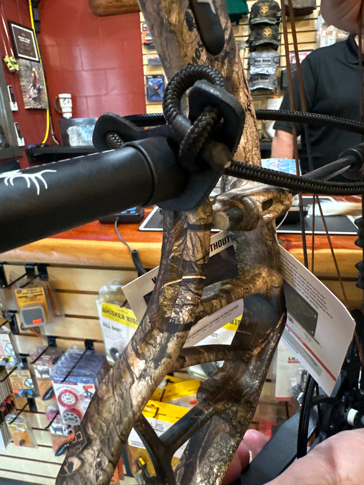 Bear Legit RTH RH Mossy Oak Country DNA