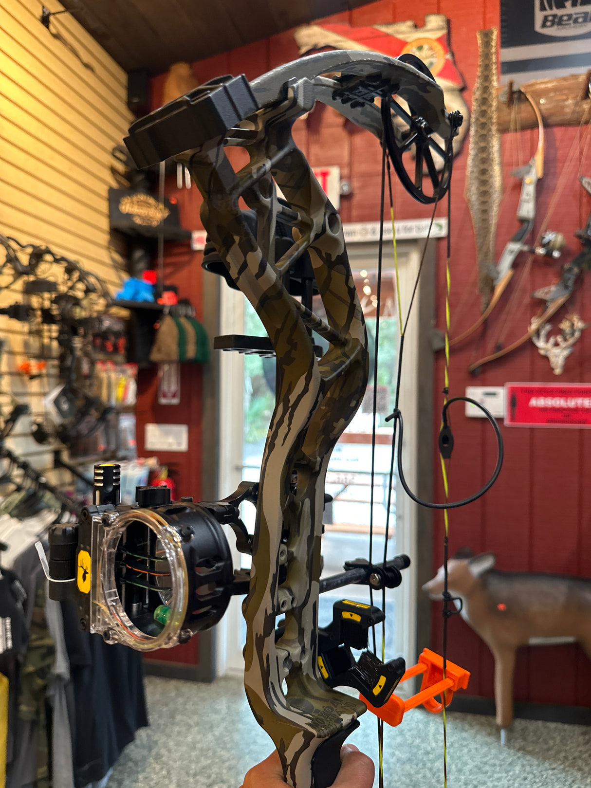 Bear Adapt+ RTH RH Mossy Oak Bottomland